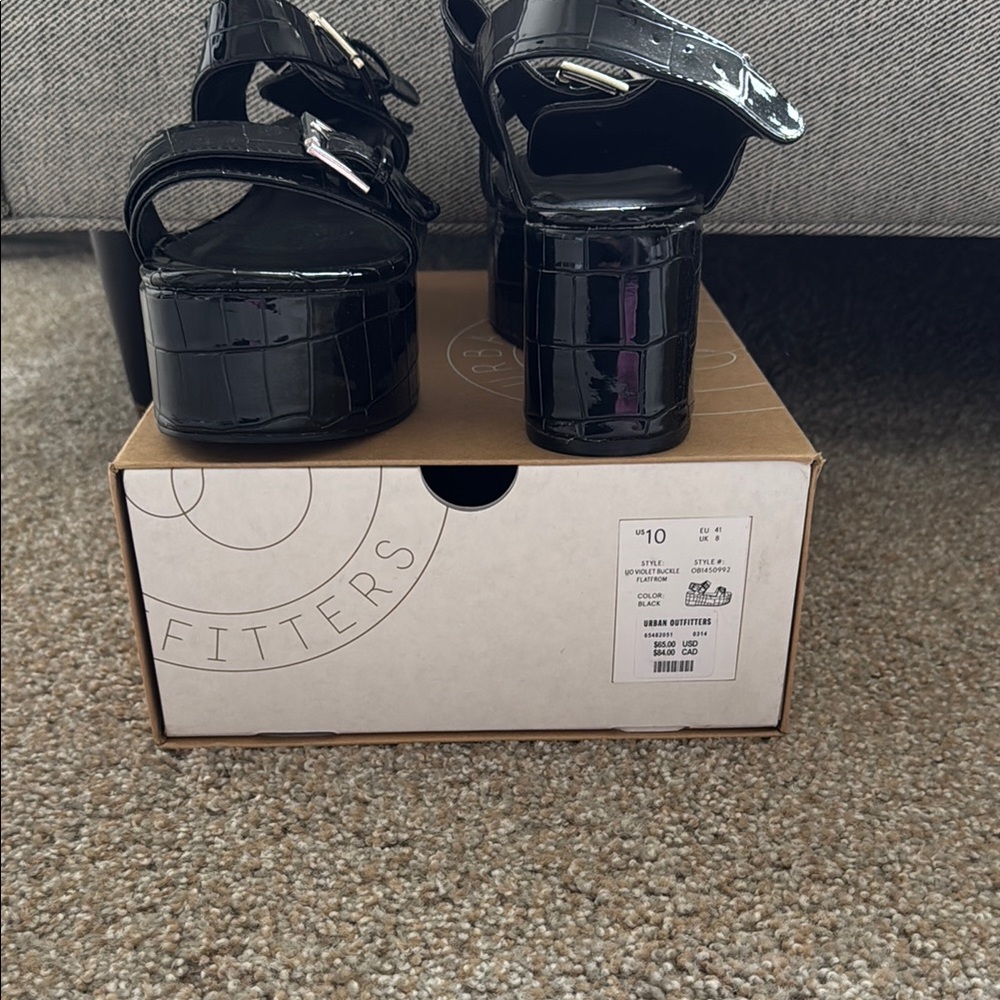 UO Violet Buckle Platform Black Sandals